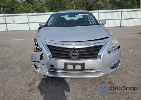 2014 Nissan Altima 2.5 из США, поврежденный, VIN 1N4AL3AP0EN211689